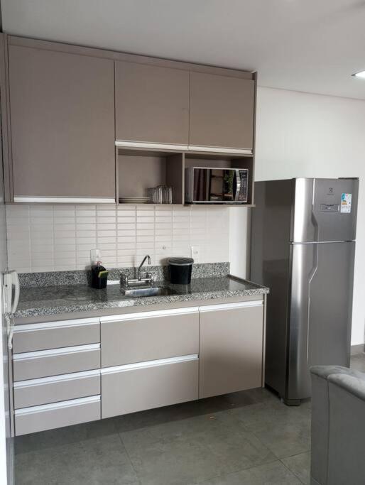 Studio Flex Com Garagem E Piscina No Centro De Sp Сан-Паулу Екстер'єр фото